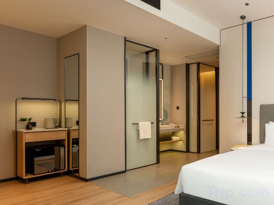 Фото Holiday Inn Express Shanghai Hongqiao Cbd