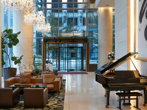 Внешний вид отеля Hyatt Vancouver Downtown Alberni в Ванкувере, фото 2