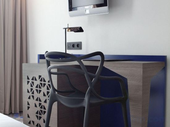 Фото Eiffel Capitol