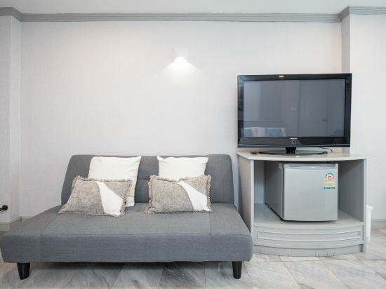 Фото Chaipat Hotel