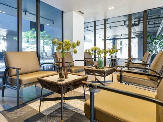 Фото Benjarong Hotel Bangkok