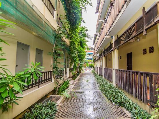 Фото Sutus Court 5