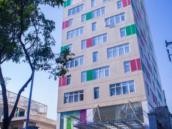 Фото Emm Hotel Saigon