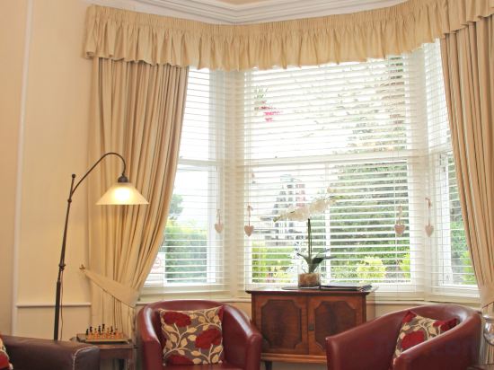 Фото St John's Lodge