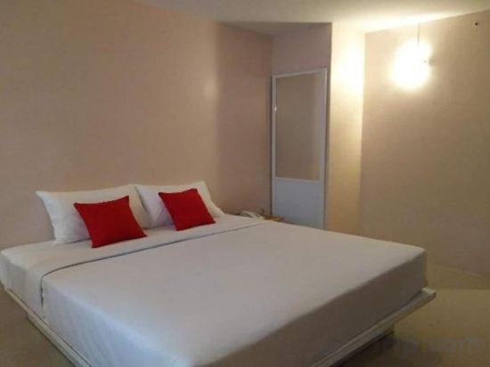 Фото Bird Room Hotel - Pratunam