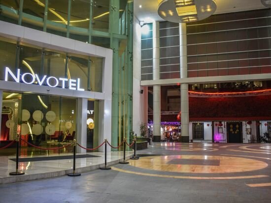 Фото Novotel Jakarta Gajah Mada