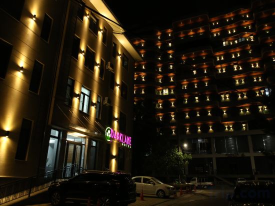 Фото Parklane Hotel