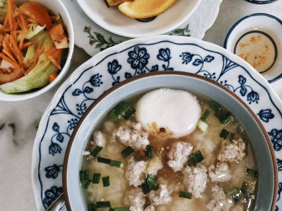 Фото Blu Monkey Hub & Hotel Ranong