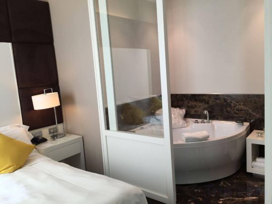 Фото Smy Bologna Centrale