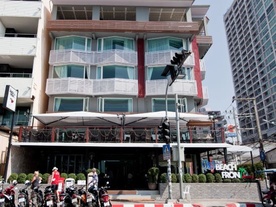 Фото The Beach Front Resort Pattaya