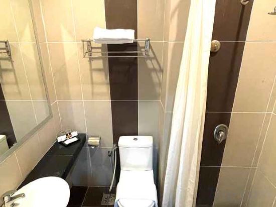 Фото Seemsoon Hotel