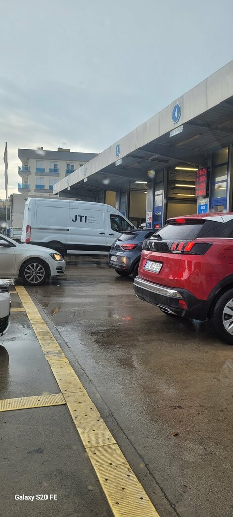 Vehicle inspection station Tuvturk Kepez, Antalya, photo