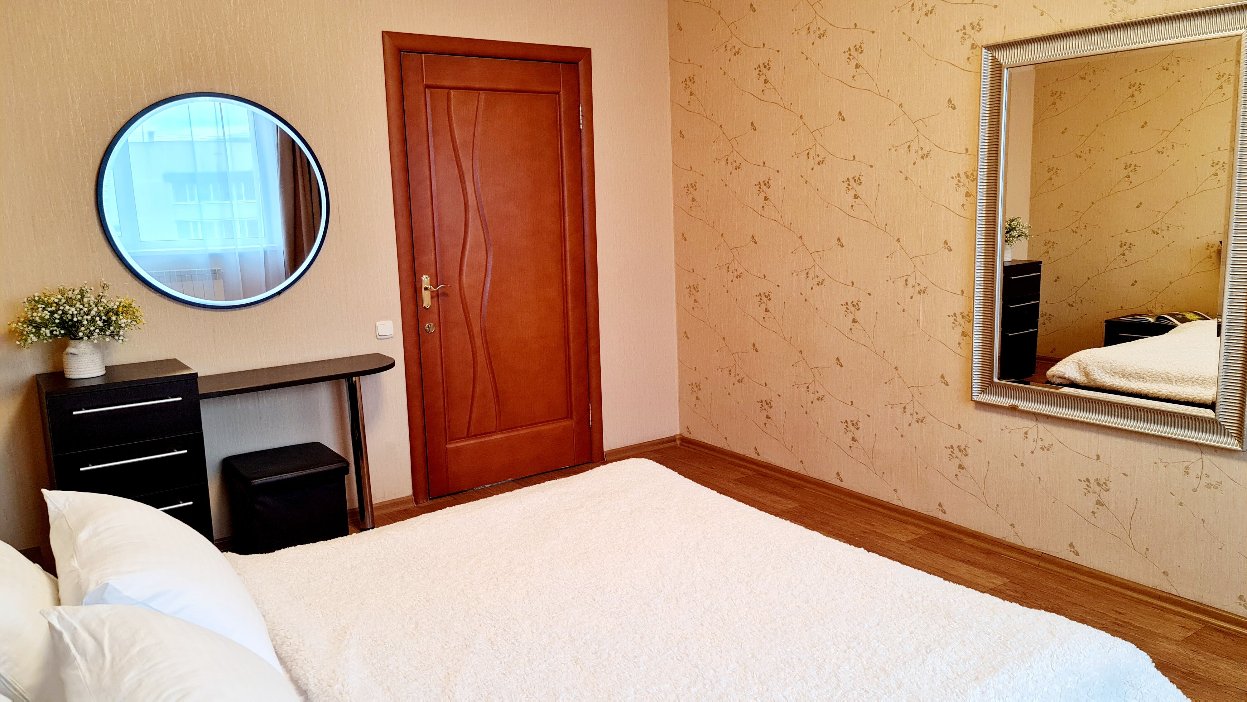 Фото Много квартир 73 на улице Орлова 27а