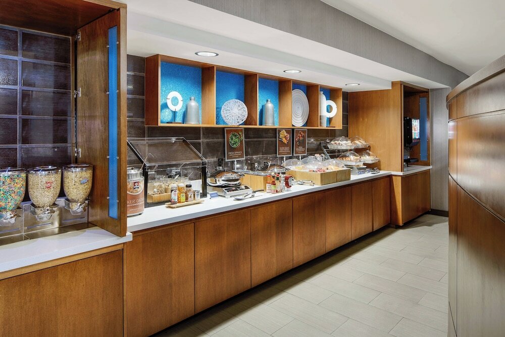 Фото SpringHill Suites Tempe at Arizona Mills Mall