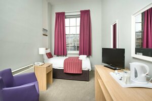 The Broadway Park Hotel (England, Isle of Wight, Isle of Wight), hotel