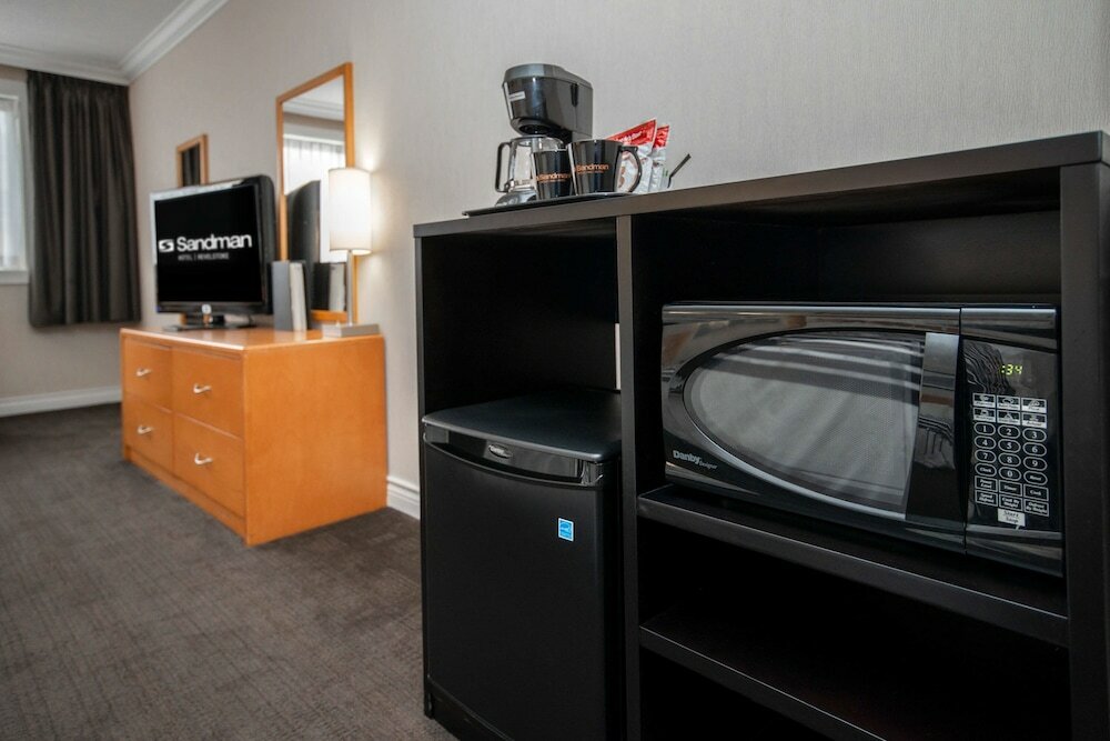 Фото Sandman Hotel Revelstoke