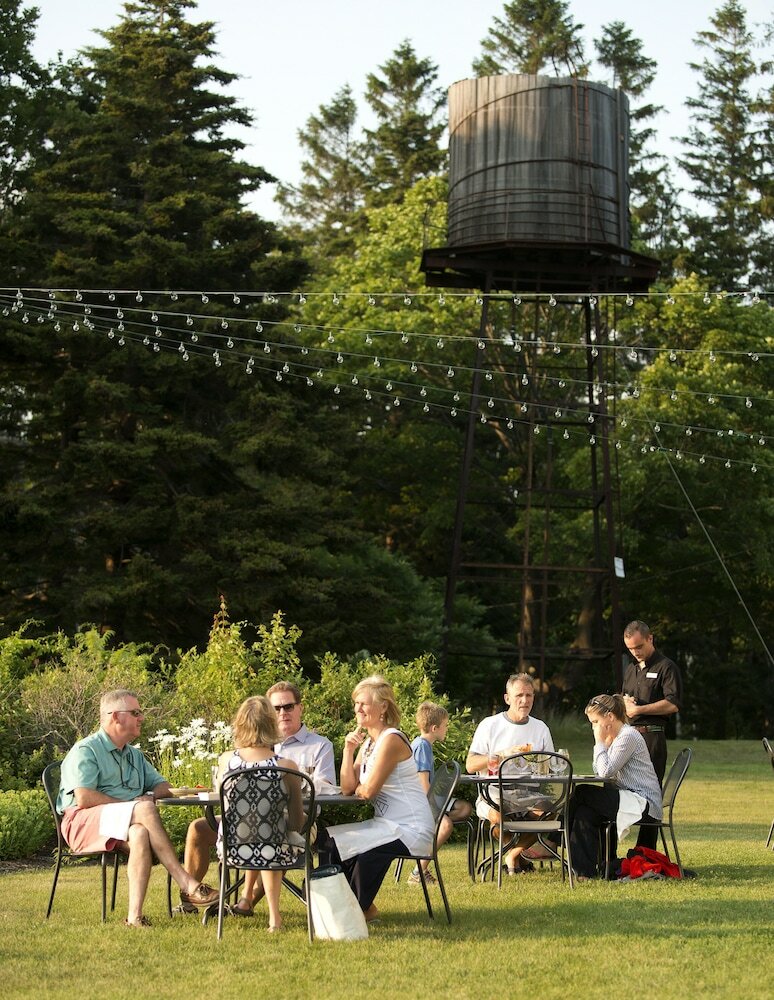 Фото Chebeague Island Inn