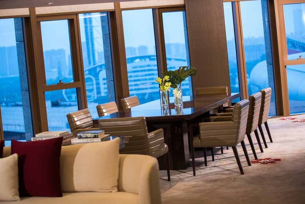 Фото Renaissance Nanjing Olympic Centre Hotel