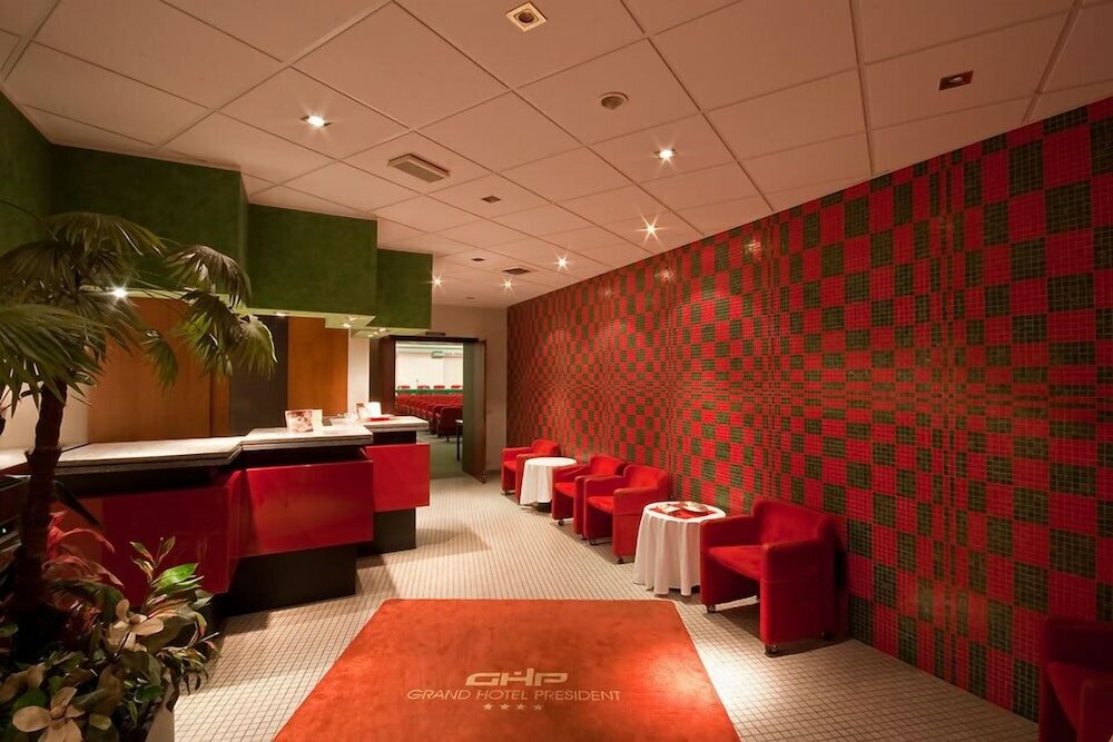 Фото Grand Hotel President