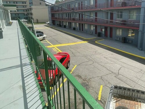 Гостиница Budgetel Inn & Suites в Луисвилле