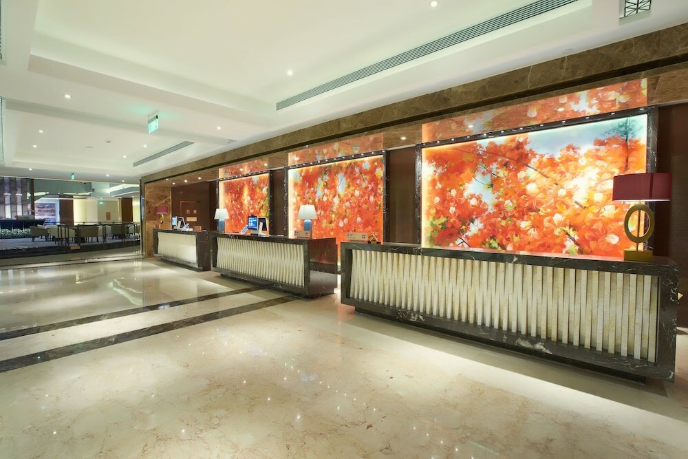 Фото Lakeside Hotel Xiamen Airline