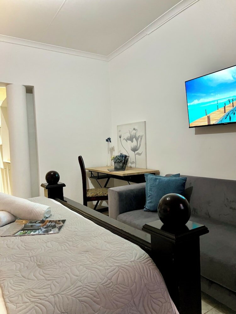 Фото Map's View Guesthouse