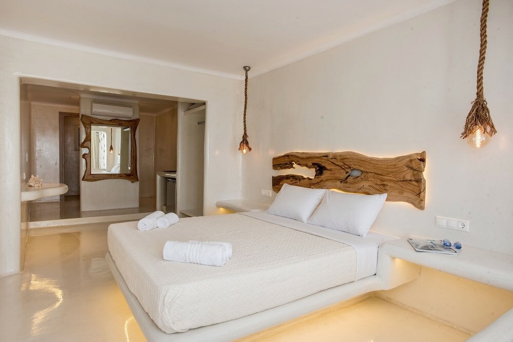 Фото Villa Elina Suites And More