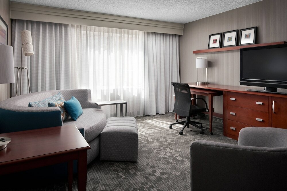 Фото Courtyard by Marriott Milpitas Silicon Valley