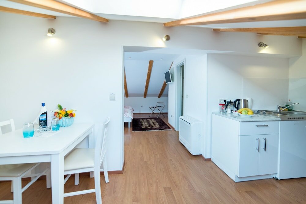 Фото Rooms Raic