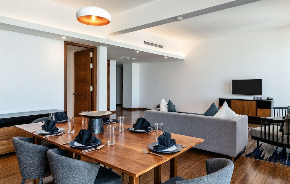 Фото Jetwing Colombo Seven