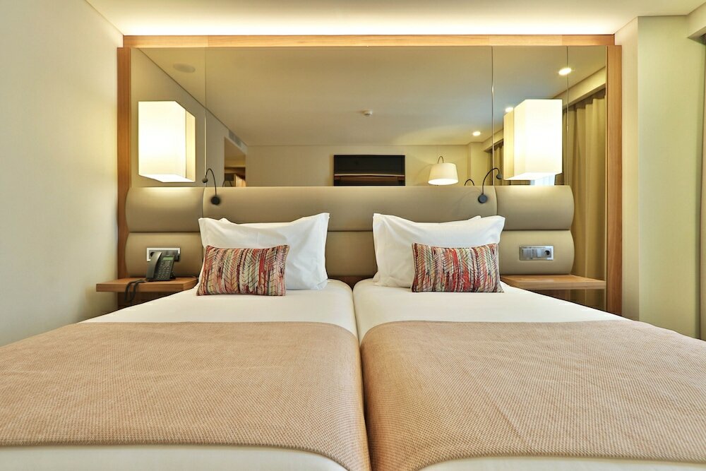 Фото Turim Ibéria Hotel