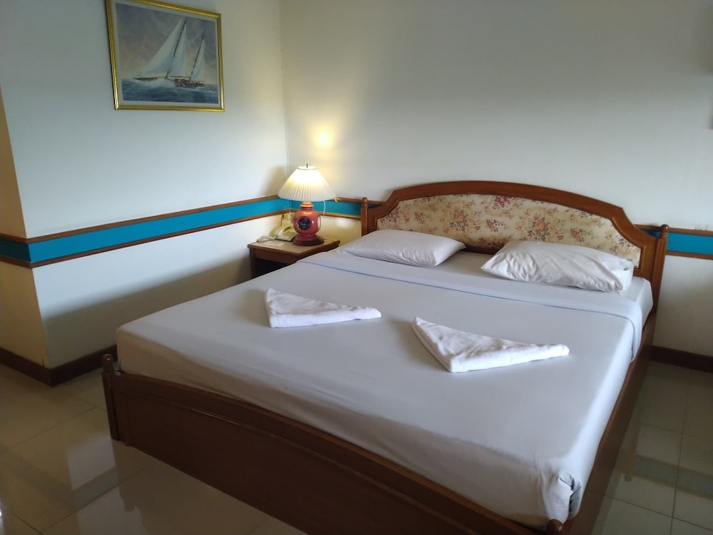 Фото The Pacific Cool Chic