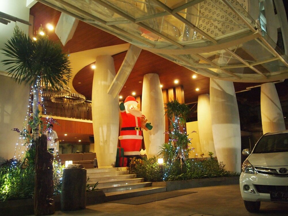 Фото Bedrock Hotel