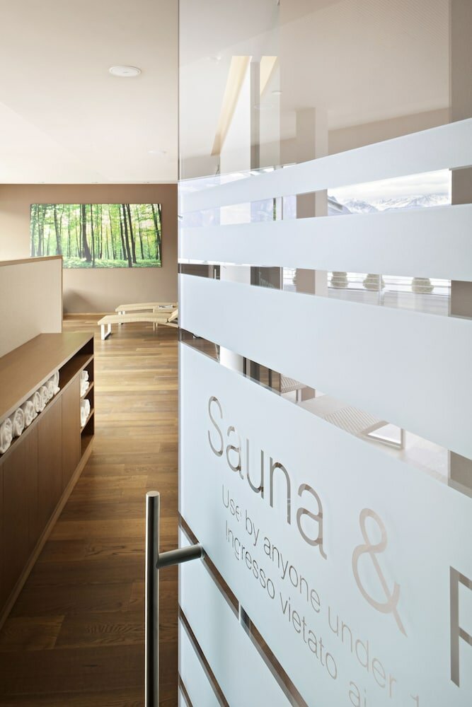 Фото Four Points by Sheraton Bolzano