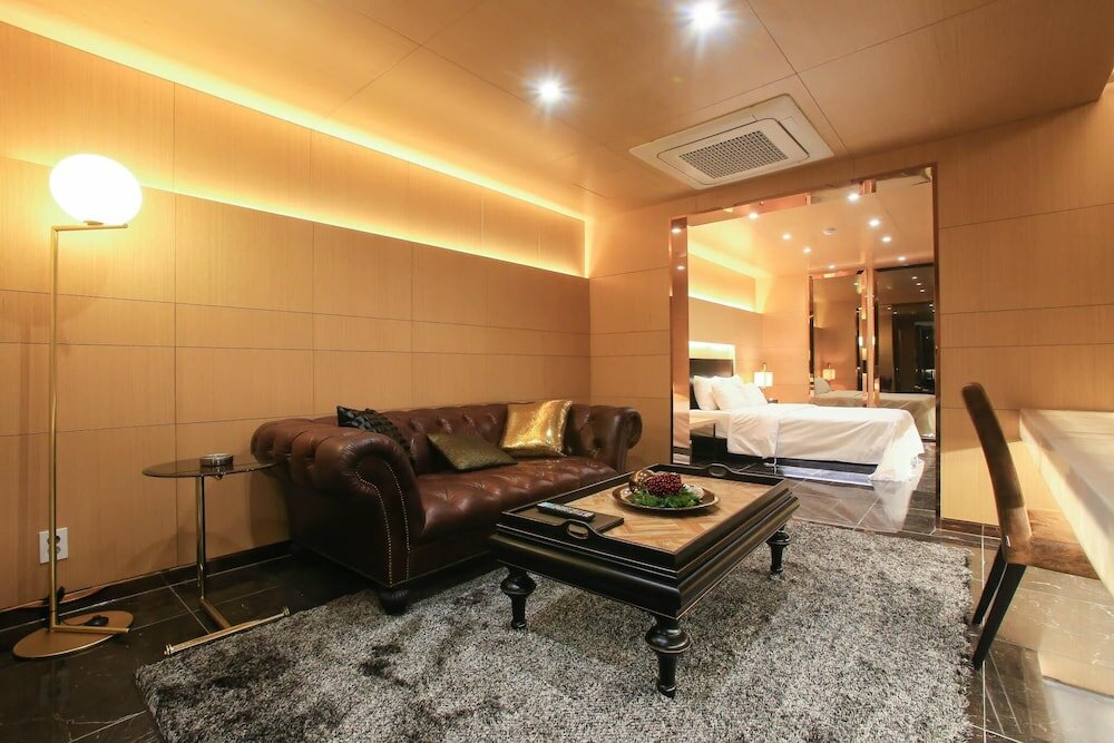 Фото Hotel Star Premier Yeoksam