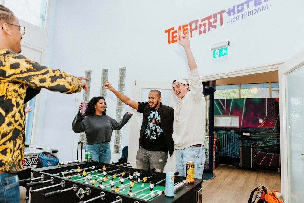 Фото Rotterdam Teleport Hotel