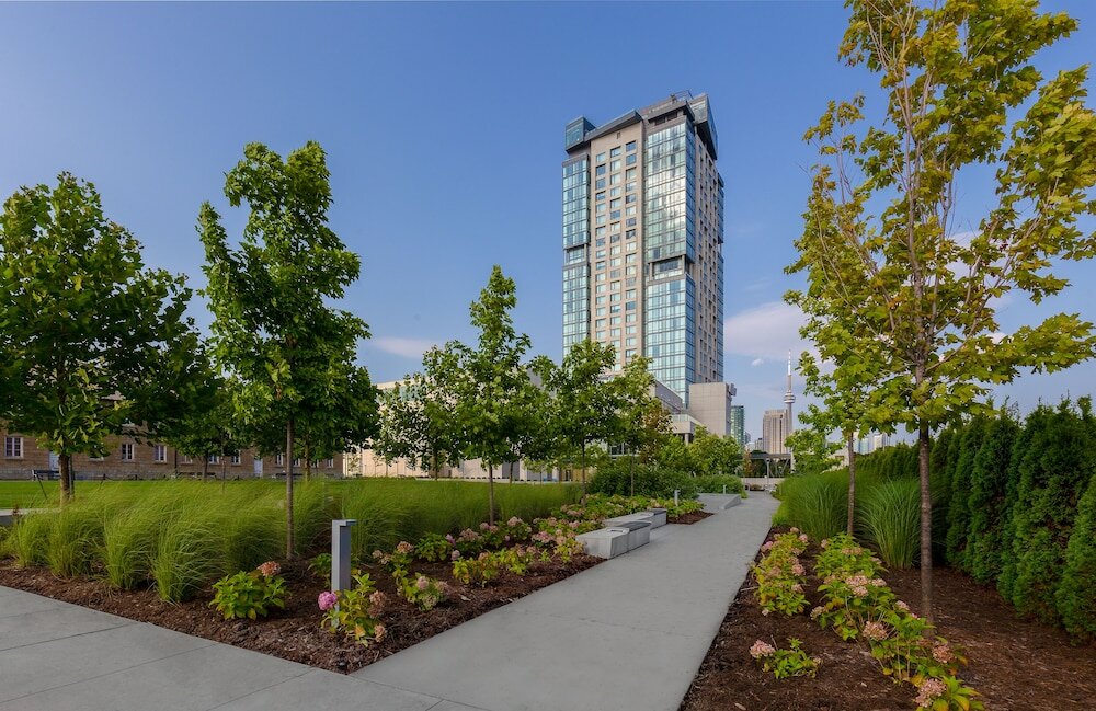 Фото Hotel X Toronto by Library Hotel Collection