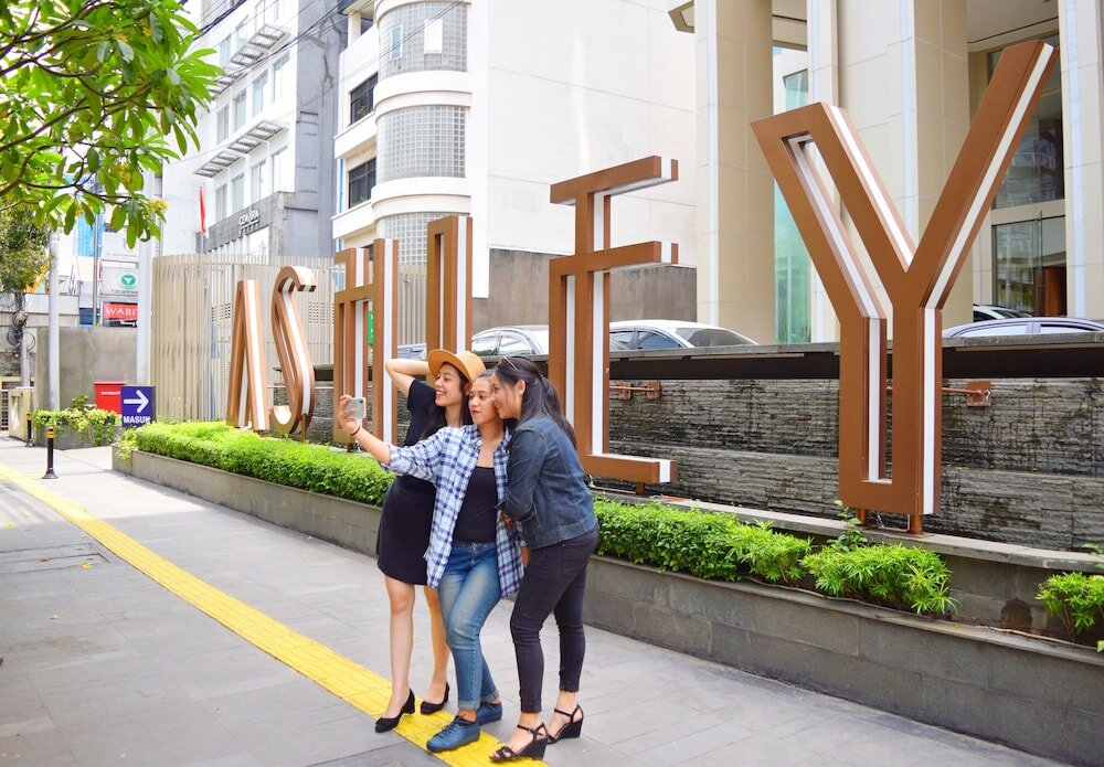 Фото Ashley Wahid Hasyim