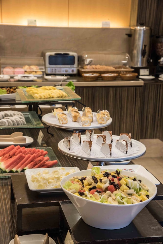 Фото Royal Biz Taipei