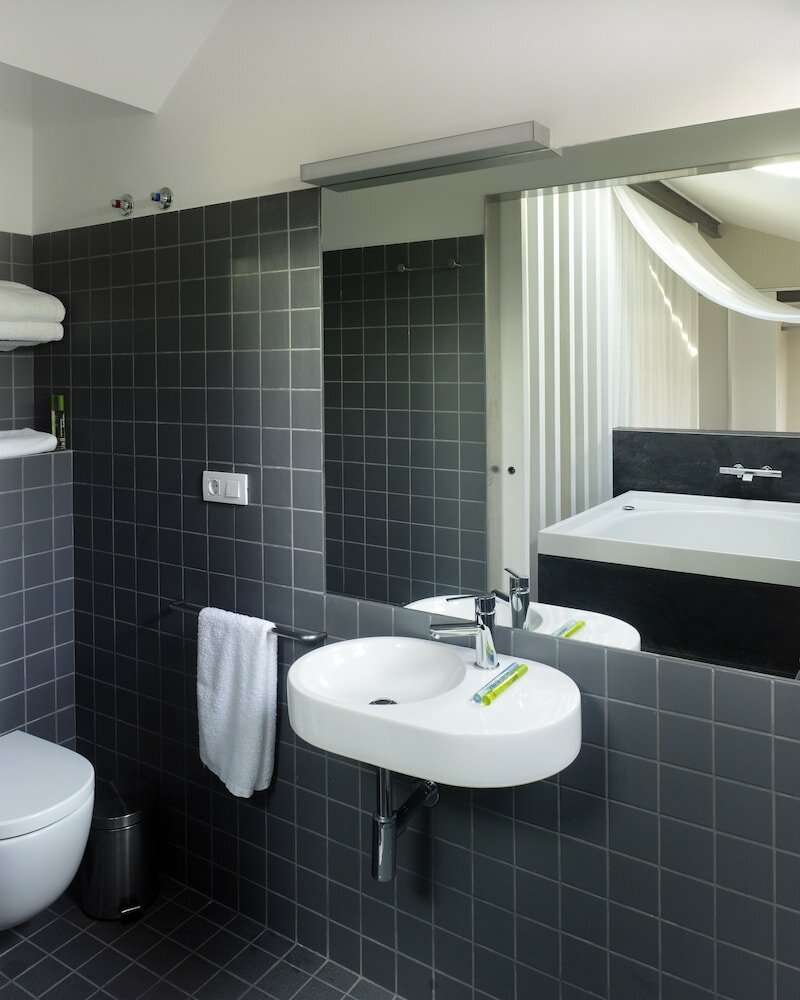 Фото Moure Hotel