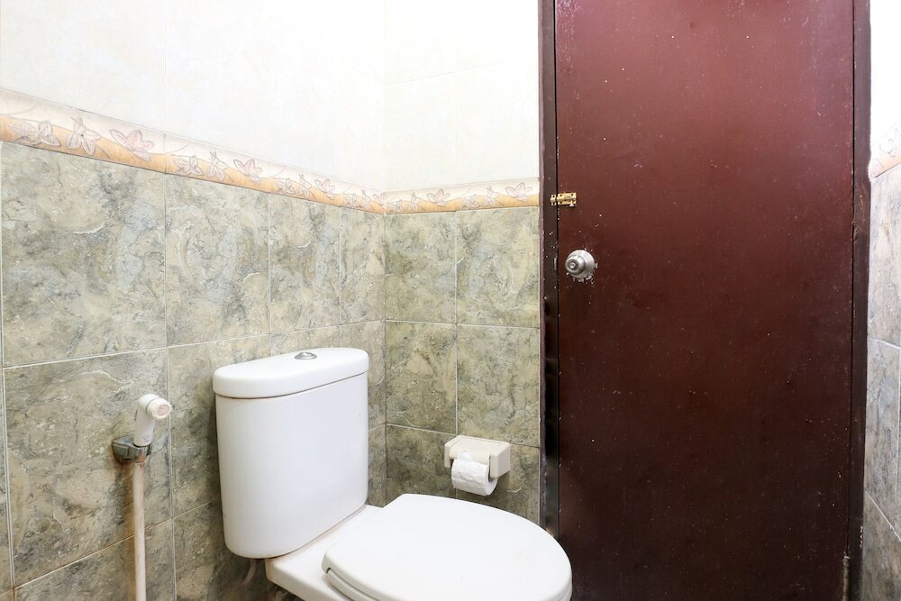 Фото Warapsari Inn