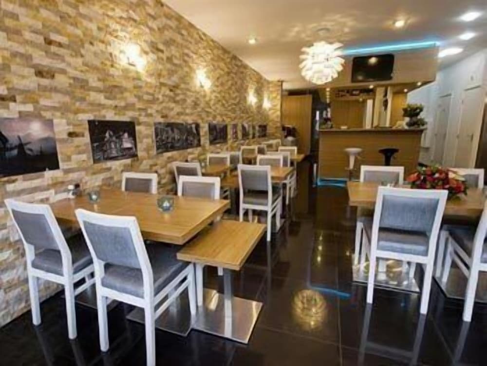 Фото Hotel Restaurant Larende 