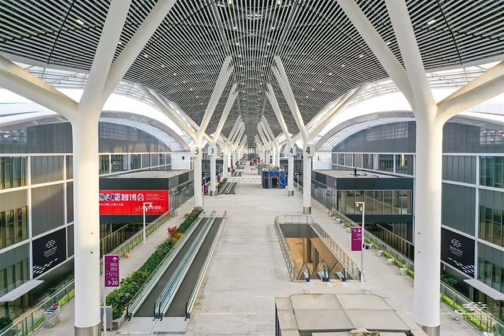 Фото Crowne Plaza Shenzhen World Exhibition and Convention Center by IHG