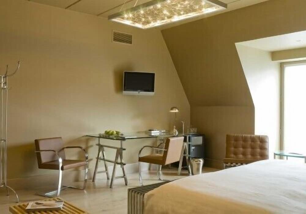 Фото Hotel Recour