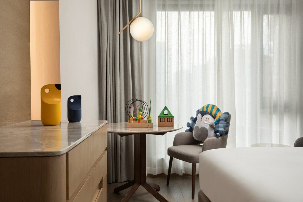 Фото Voco Nanjing Oriental Pearl, An Ihg Hotel