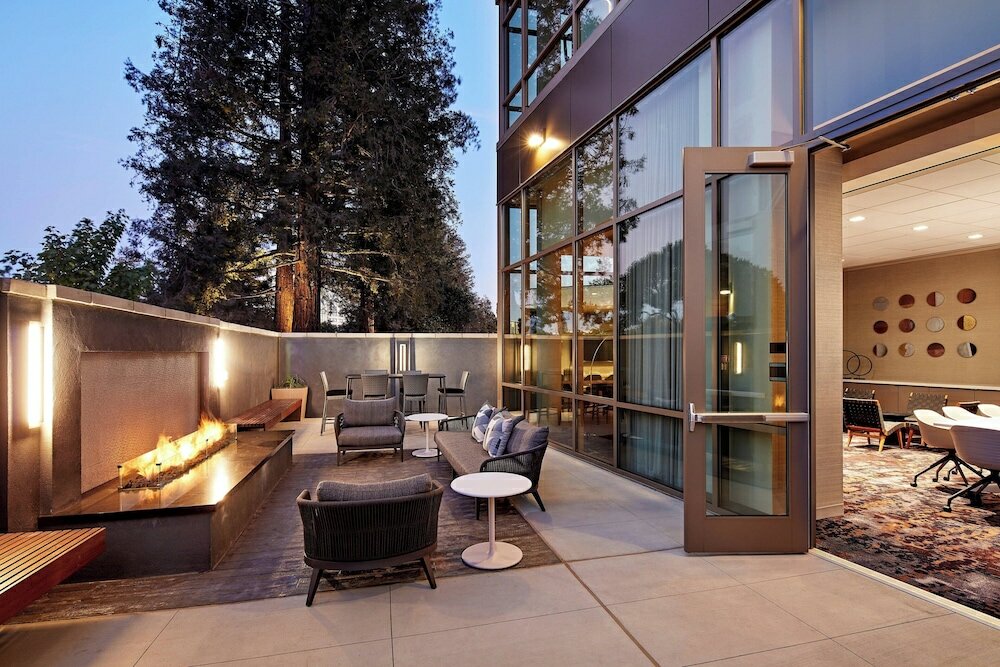 Фото Ac Hotel by Marriott San Jose Santa Clara