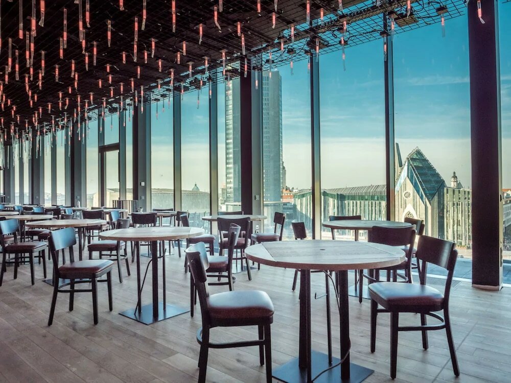 Фото Felix Suiten im Lebendigen Haus am Augustusplatz