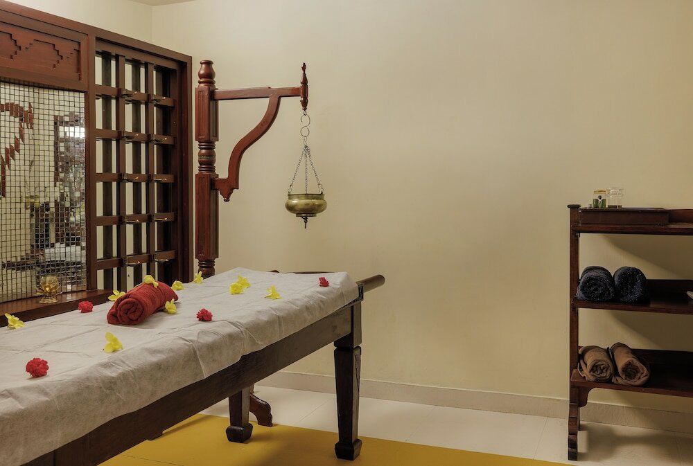 Фото Gokulam Grand Turtle On The Beach