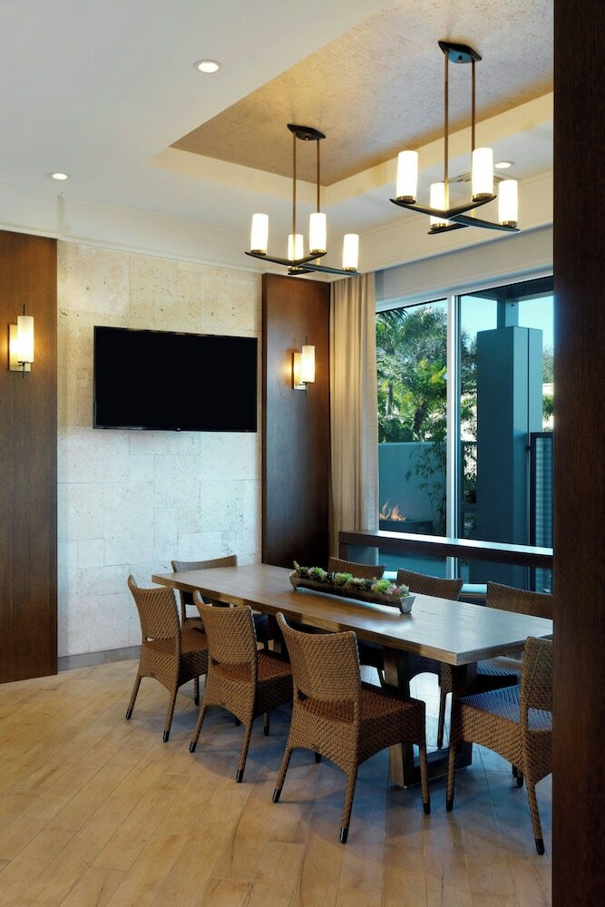 Фото TownePlace Suites by Marriott Orlando Downtown