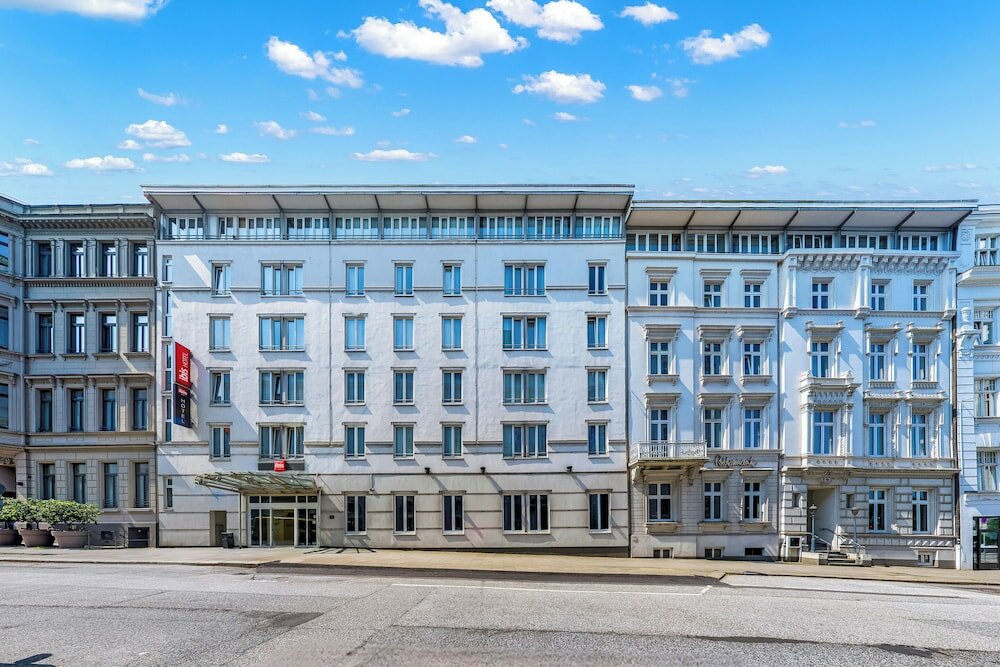 Фото Ibis Hamburg Alster Centrum